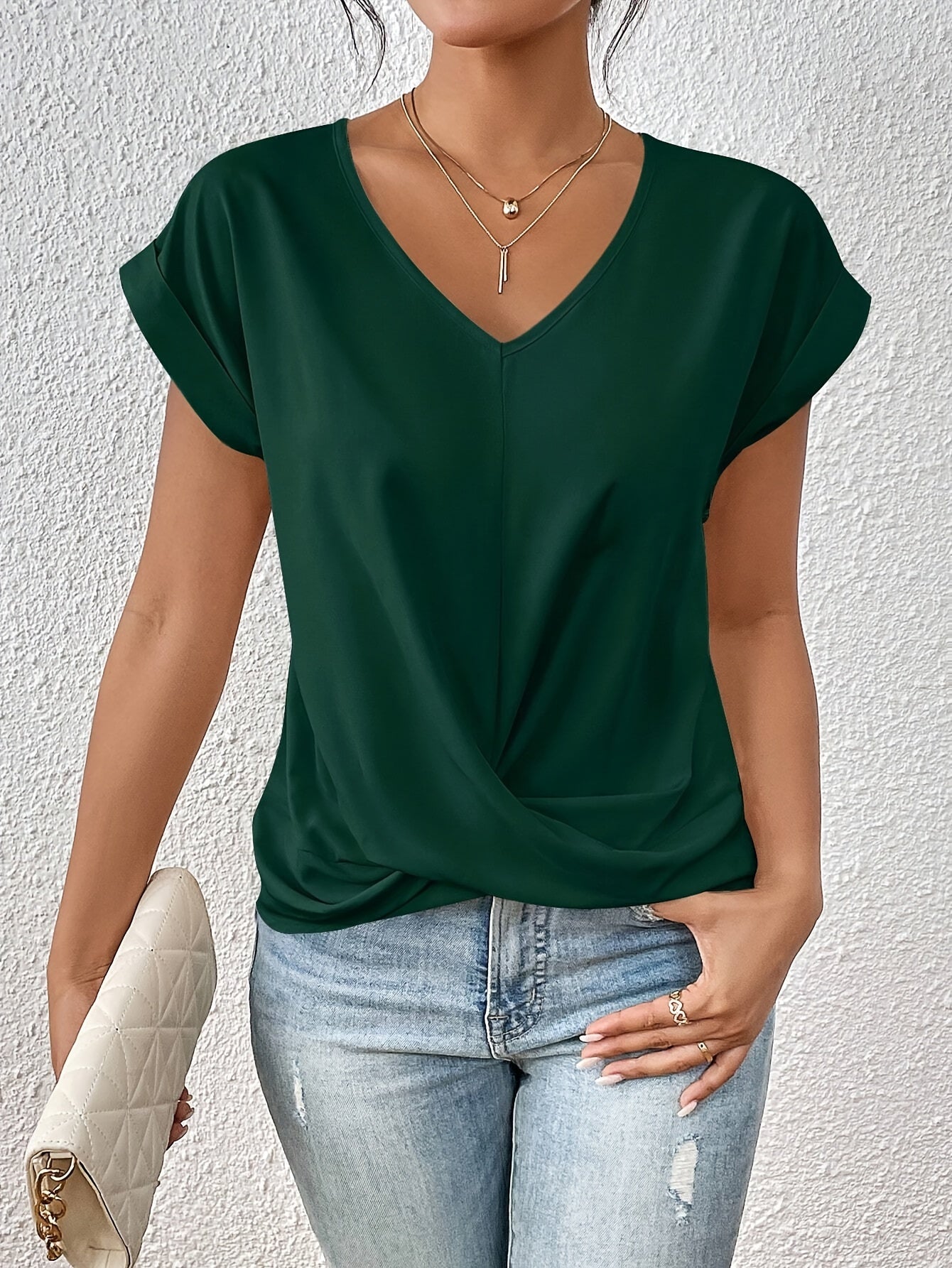 Zoe | Elegant t-shirt med hjärtformad halsringning