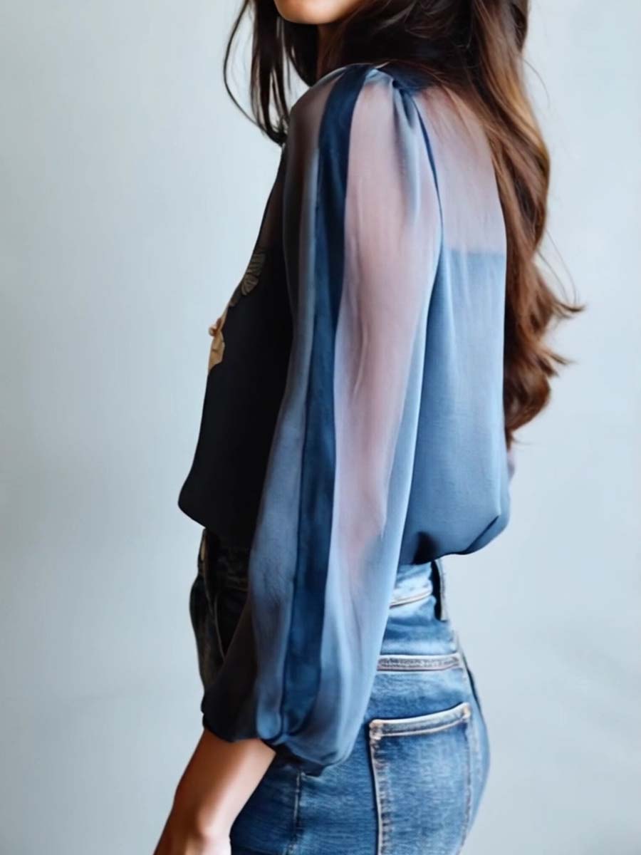 Blommig blus i bohemisk chic-stil