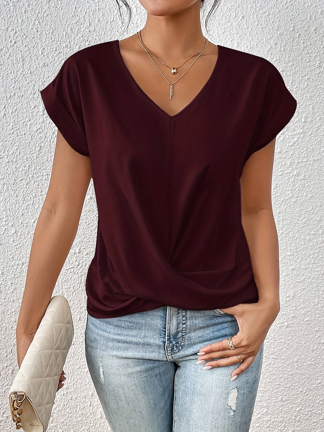 Zoe | Elegant t-shirt med hjärtformad halsringning