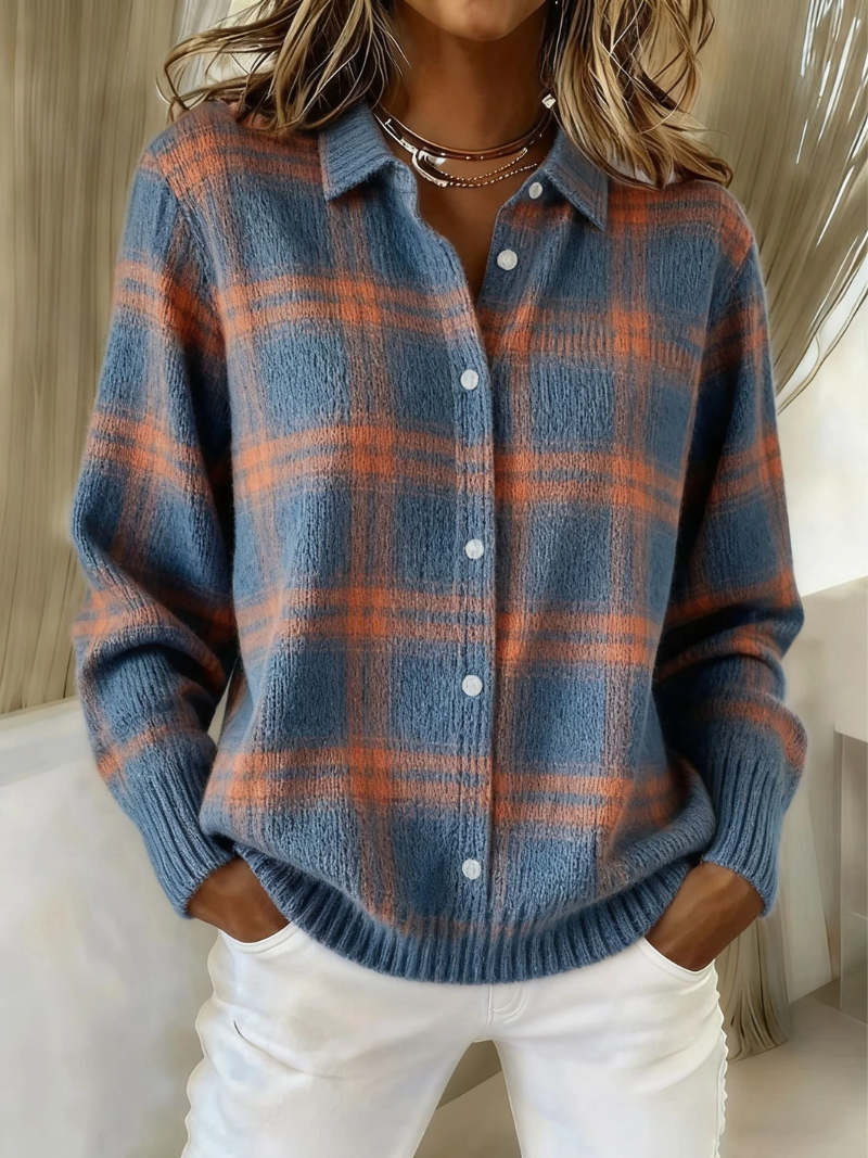 Mira | Mjuk hoodie-blus med rutmönster