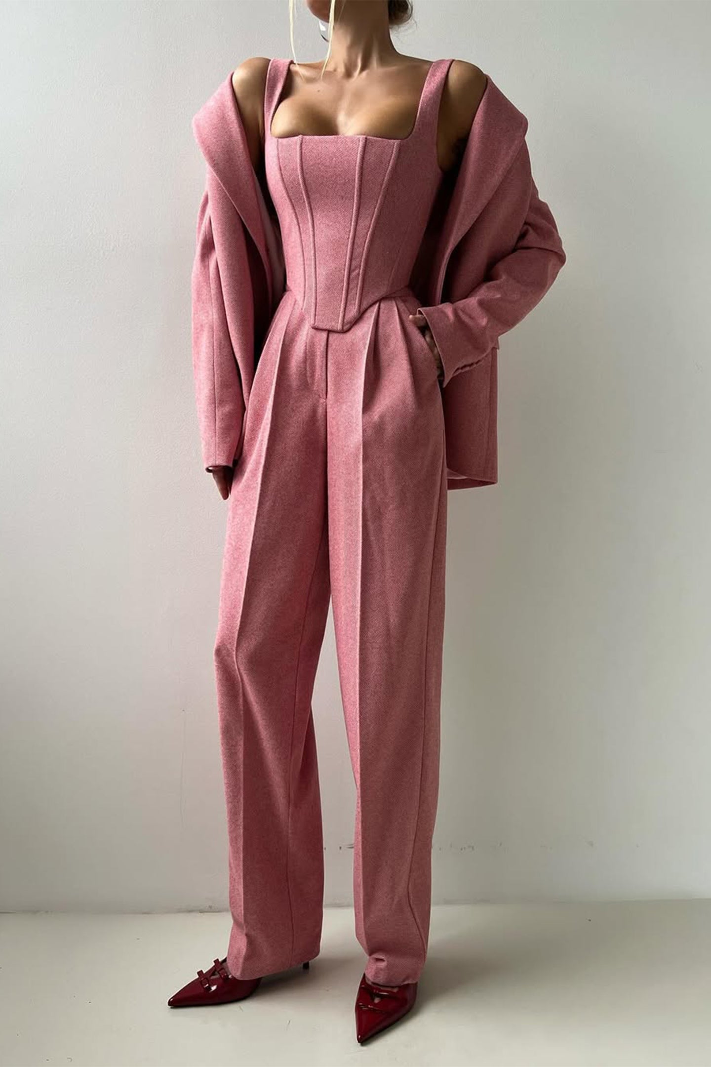 Grace – Tredelat Set med Dubbelknäppt Blazer