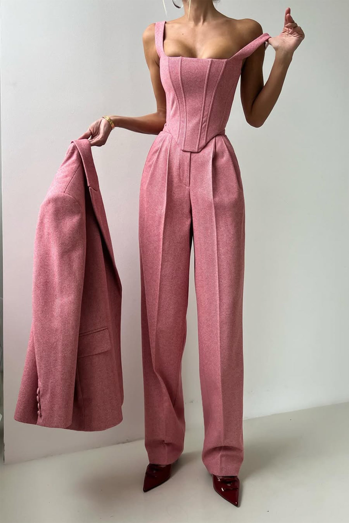 Grace – Tredelat Set med Dubbelknäppt Blazer